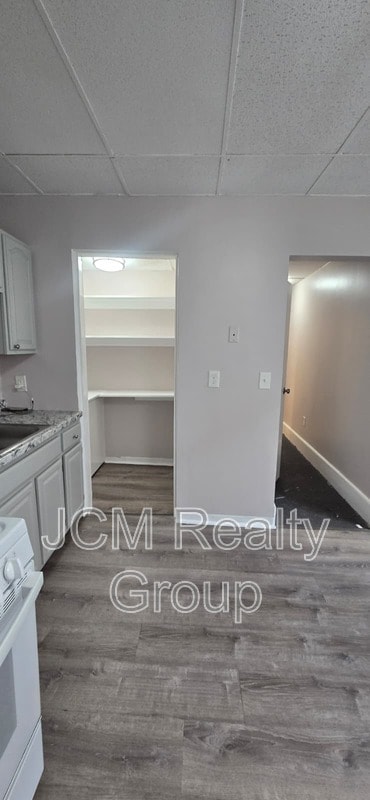 Photo - 52- 54  Blue Hill Ave Unidad 2 / 2snd Floor -   3 /  3rd Floor