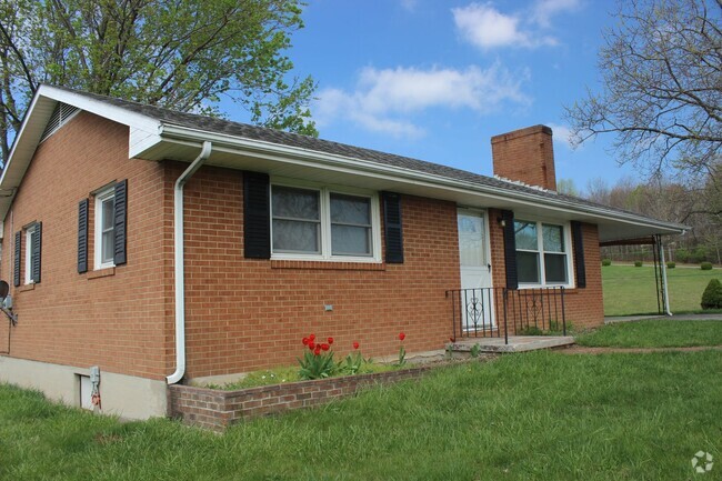 Building Photo - 2 Bedroom 1 Bathroom Single Family Home