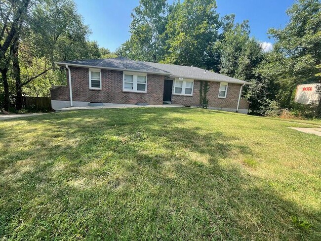 Photo - 225 SE 121st Rd