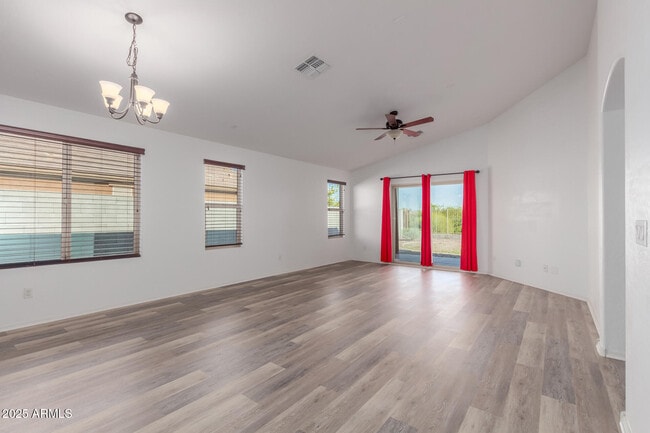 Photo - 231 S 197th Ave