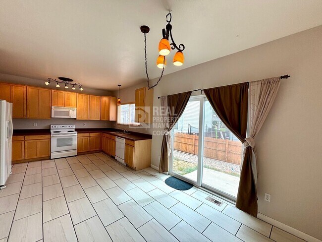 4691 Canyon Wren Ln