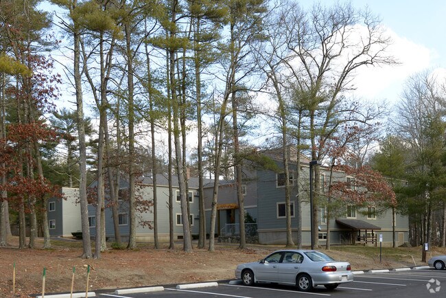 Photo - Middlebury Arms