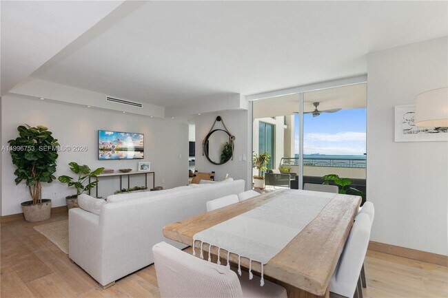 Photo - 3350 SW 27th Ave Unit 2002