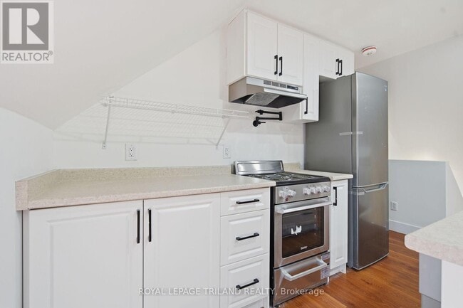 Photo - 22 Mitchell St Unit 1