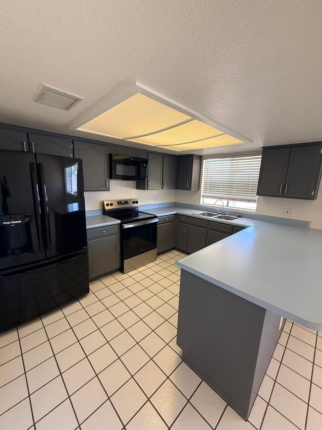 Photo - 3700 E Casper Dr
