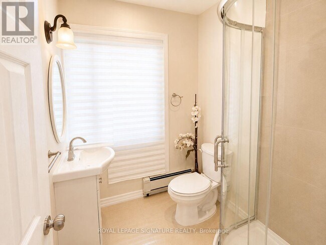 Photo - 20 Gallacher Ave