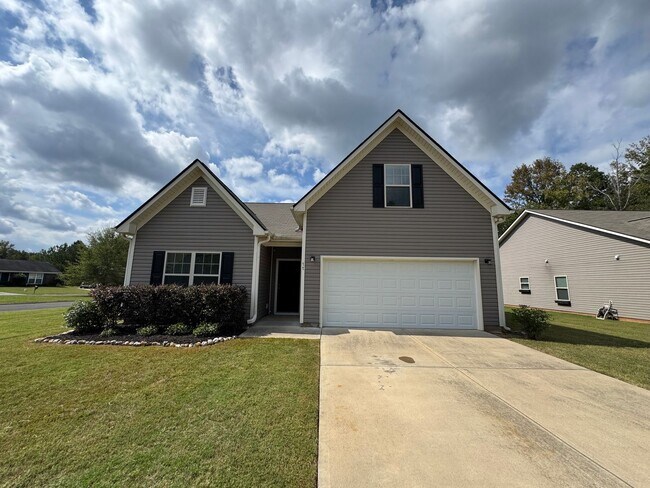 Photo - 4/3 House in West Rome- $1,995