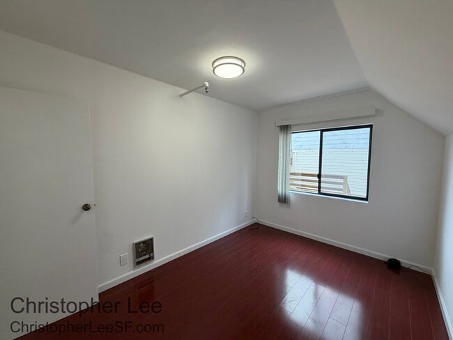 Photo - 512 Judah St Unit 1A