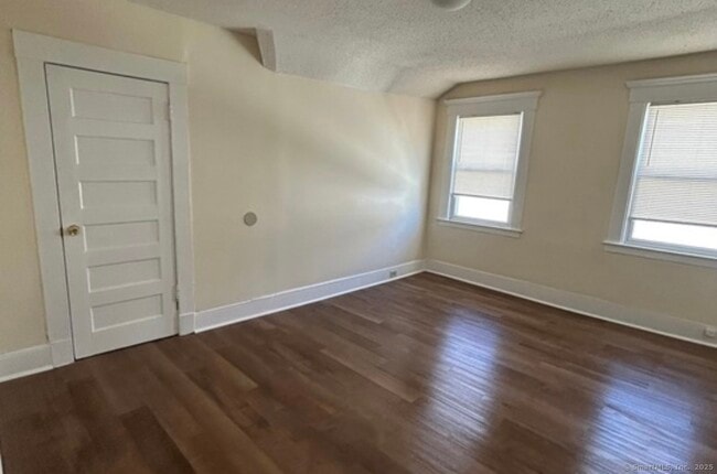 Photo - 50 Carmel St Unit 3