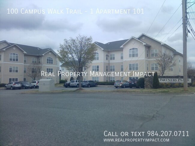 Photo - 100 Campus Walk Trl Unit 1 Apartment 101