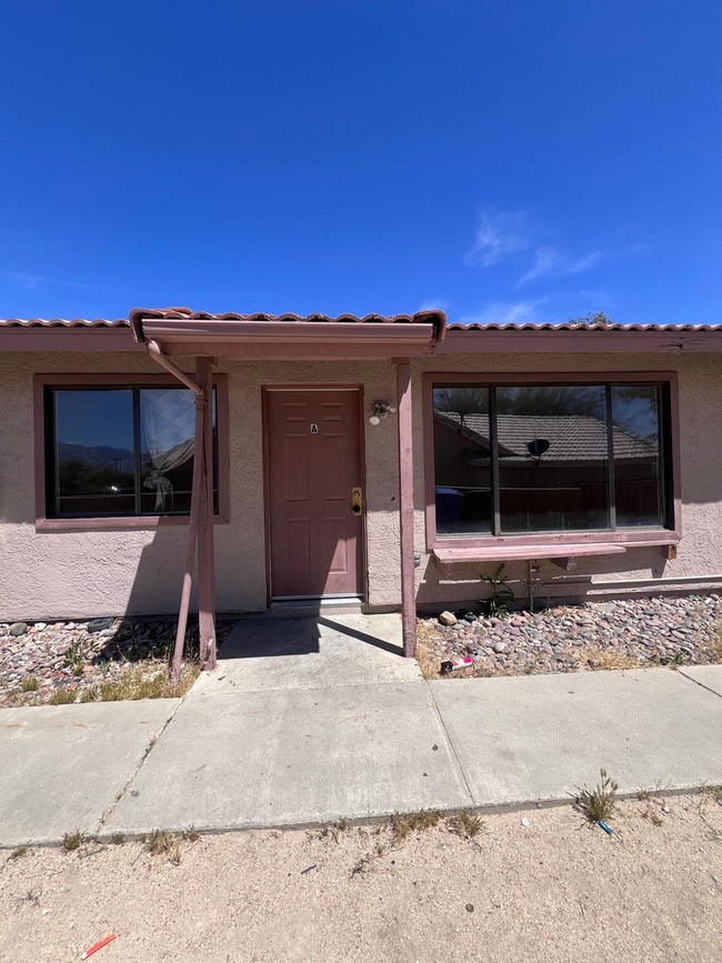 Building Photo - 13971 El Cajon Dr Unit 13971 El Cajon Apt A
