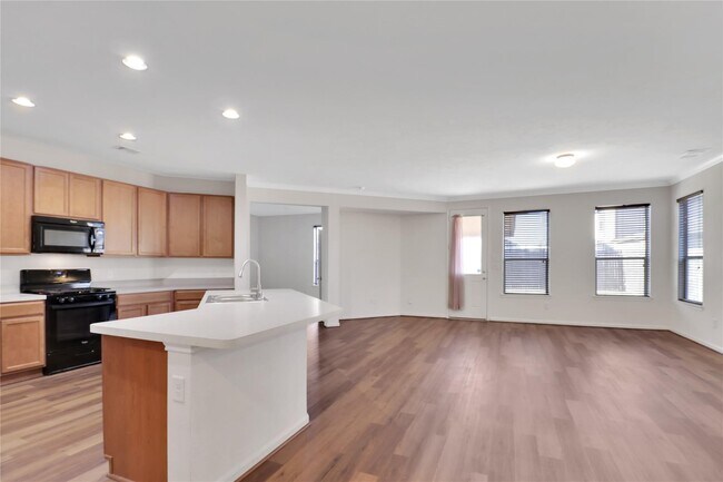 Photo - 21007 Blackstone Villa Ln