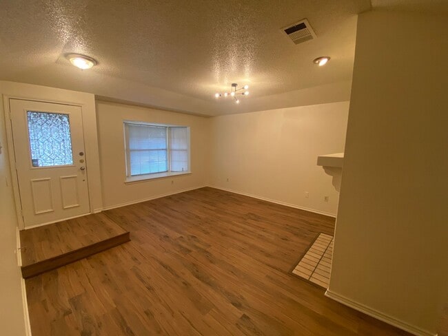 Photo - Nice Single Family Home in Cedar Hill