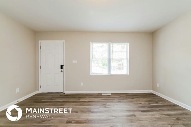 Photo - 713 S Webb St