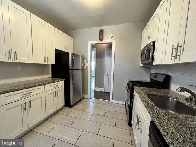 Photo - 2031 Locust St Unidad 701