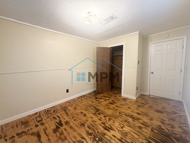 Photo - 105 Prune St