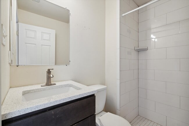 Photo - 1519 N 16th St Unit 42