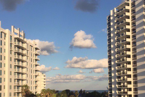 balcony view - 3250 NE 28th St Unidad 604