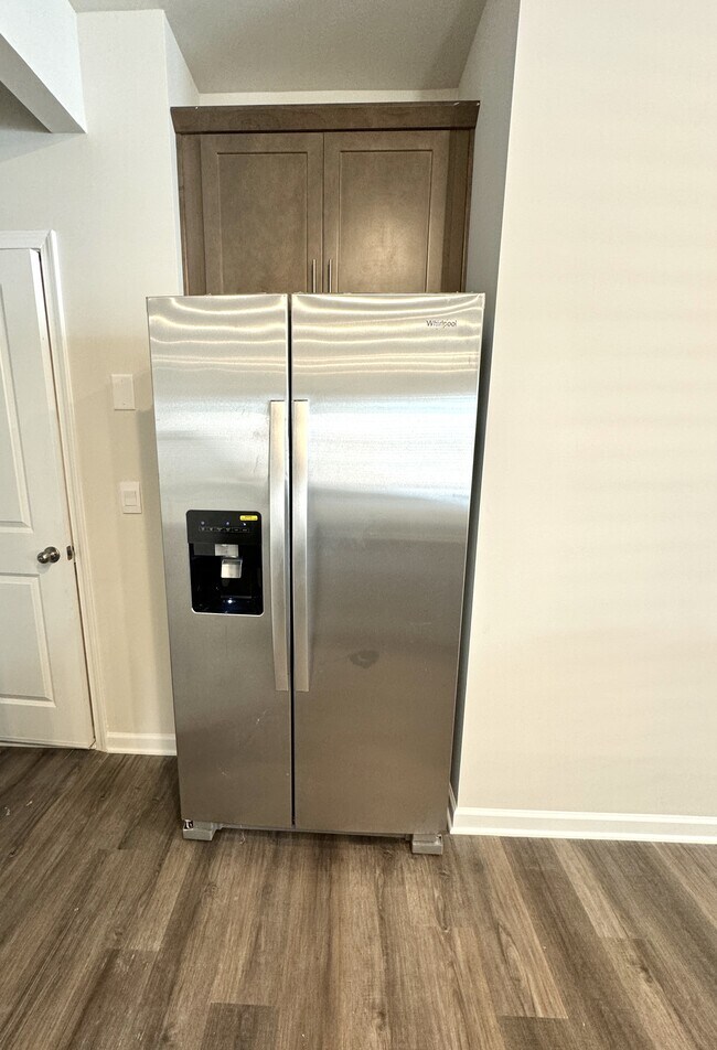 Photo - 2327 Whitworth St