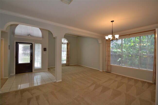 Photo - 15307 Amesbury Ln