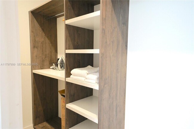 Photo - 7920 NE 2nd Ave Unit 404