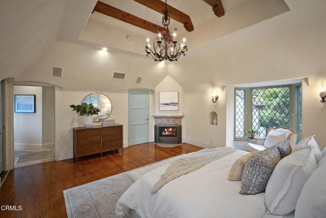 Photo - 790 Huntington Cir