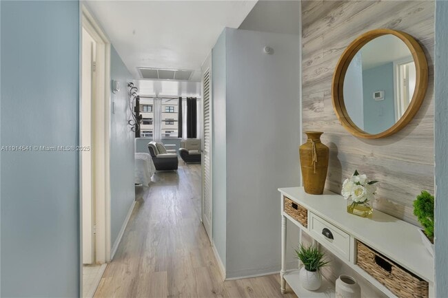 Photo - 100 Lincoln Rd Unit 607