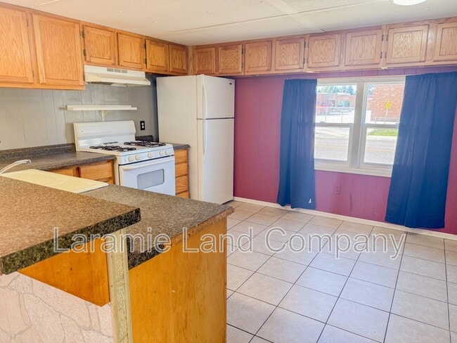 Photo - 2166 W Wyoming Ave