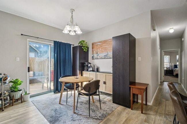 Photo - 1215 Gingerlily Cove