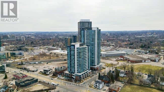 Photo - 5 Wellington St S Unité 909