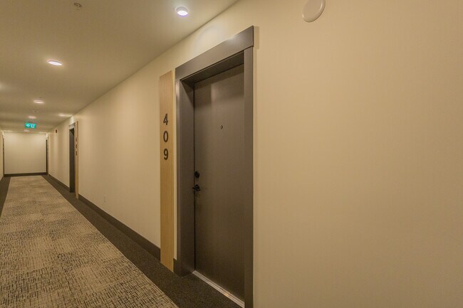 Building Photo - 27309 Fraser Hwy