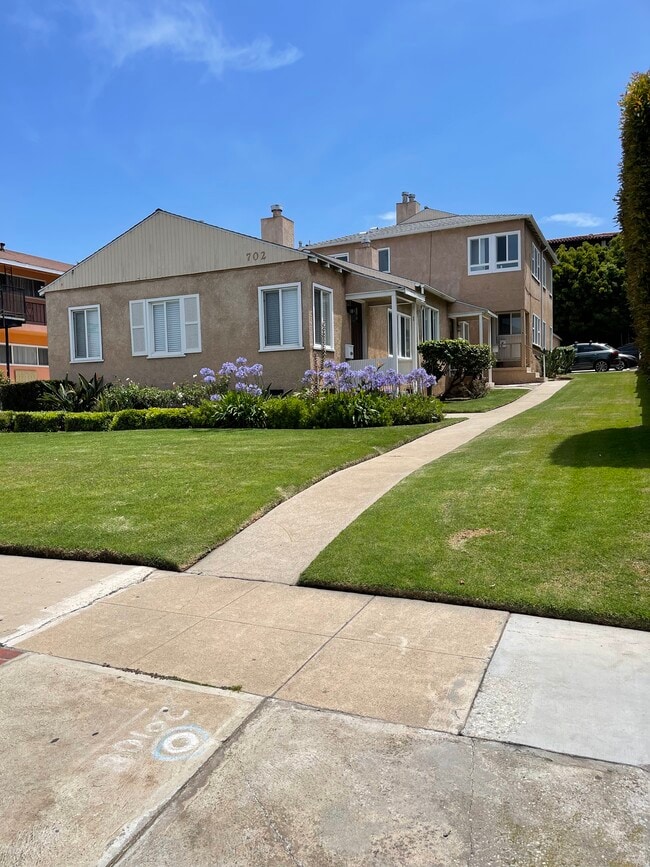 Photo - 702 S Pacific Coast Hwy Unidad Apartment C
