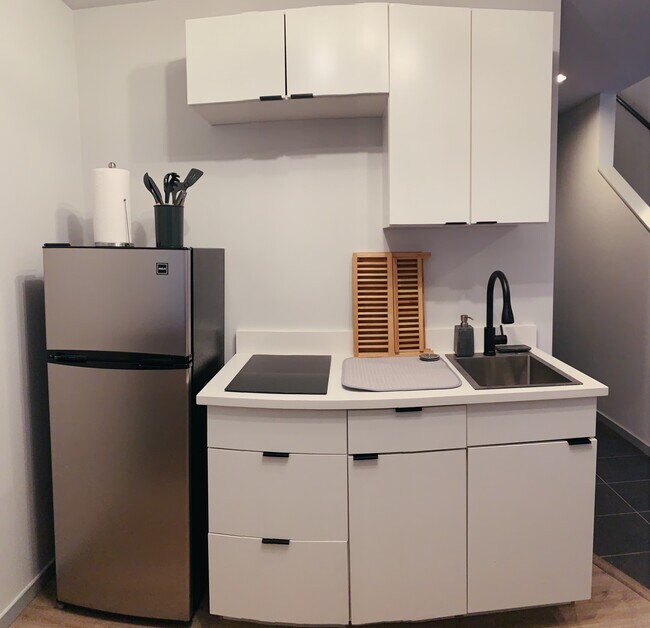 Photo - 4712 Delridge Way SW