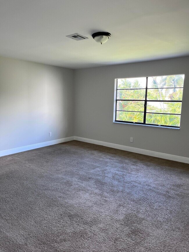 Photo - 8760 Lyndall Ln