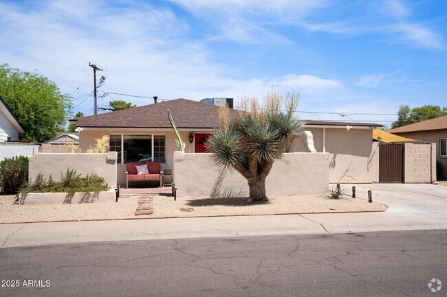 Building Photo - 7608 E Catalina Dr Rental