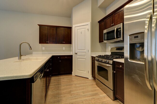 Photo - 3 bedroom Ivory Ridge Townhome