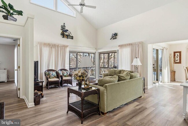 Photo - 18530 Drayton Hall Rd Unidad 4