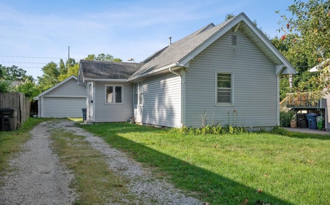 Building Photo - 914 Maish Ave Rental