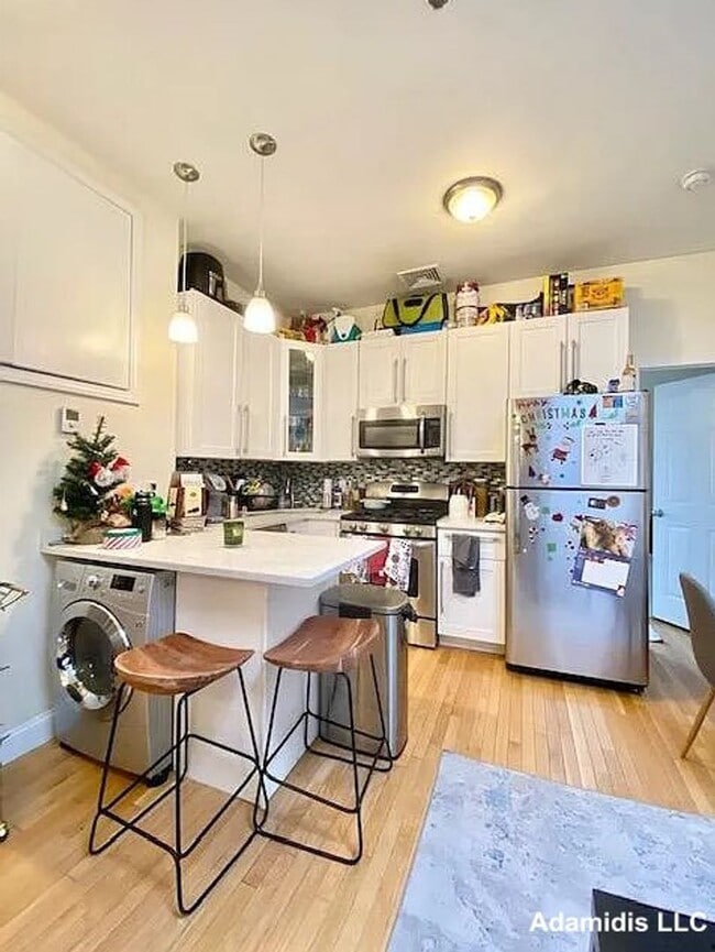 Photo - 247 Northampton St