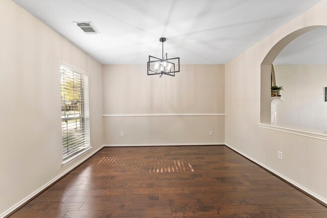 Photo - 2419 Colonial Springs Ln