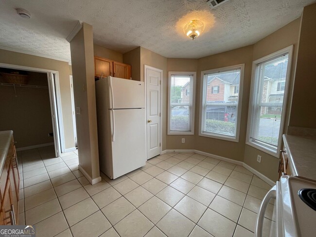 2962 Stonecrest Ln