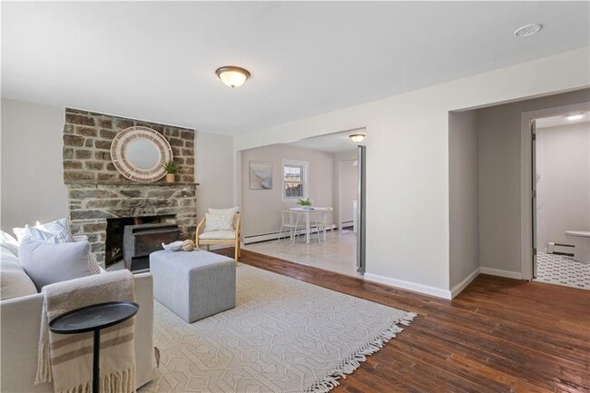 Photo - 400 Schooner Ave