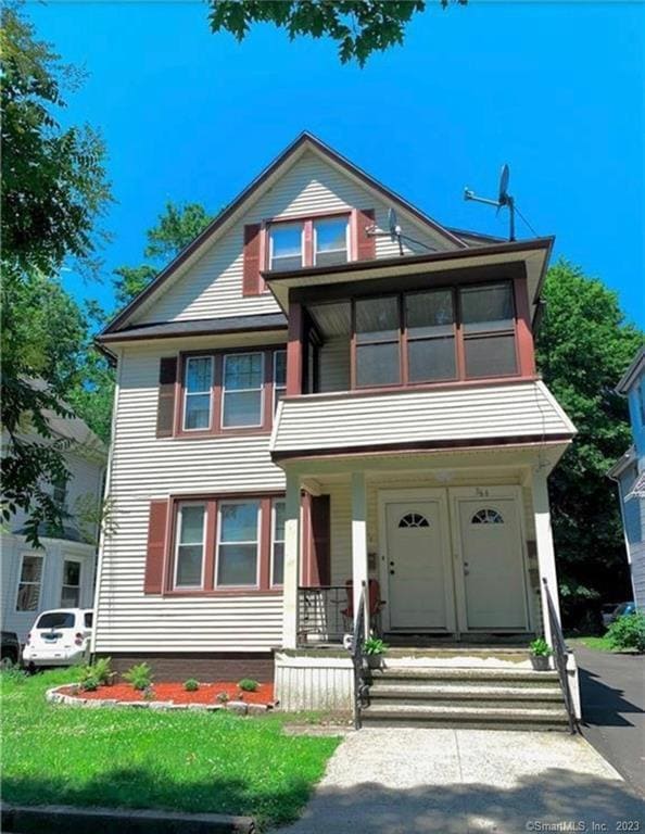 Building Photo - 364 W Rock Ave Unit 3