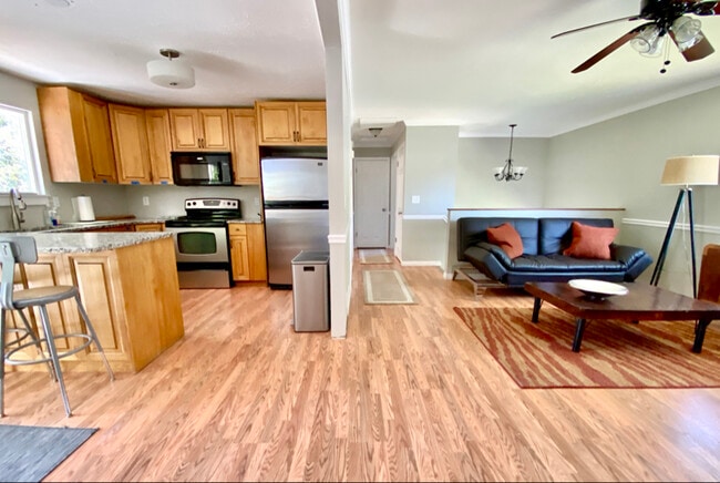 Photo - 11540 Sandy Creek Dr