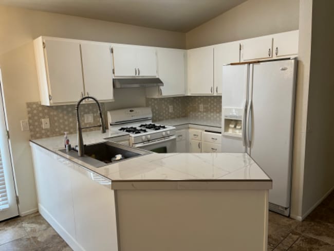 Photo - 79360 Ave 42 Unit 4