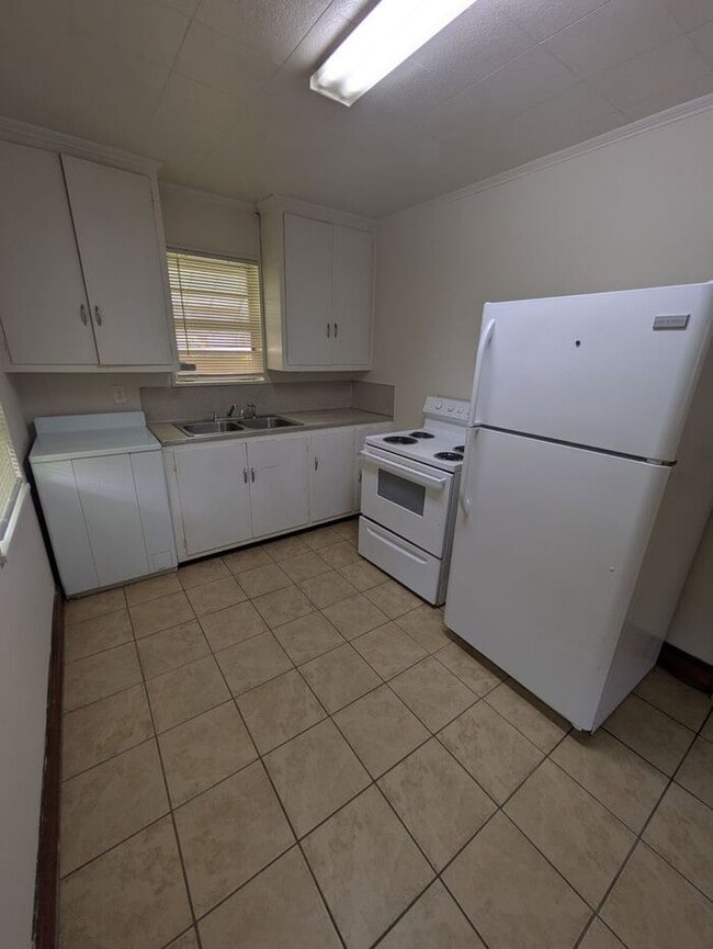 Photo - 1BD/1BA Unit in Hickory