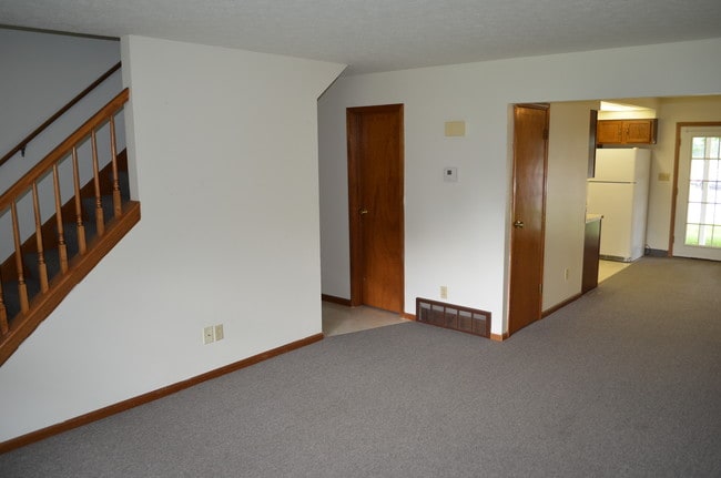 Photo - 6300 Ervin Rd