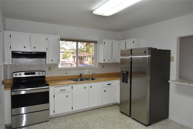 Photo - 1532 SW 23rd St Unidad 1532