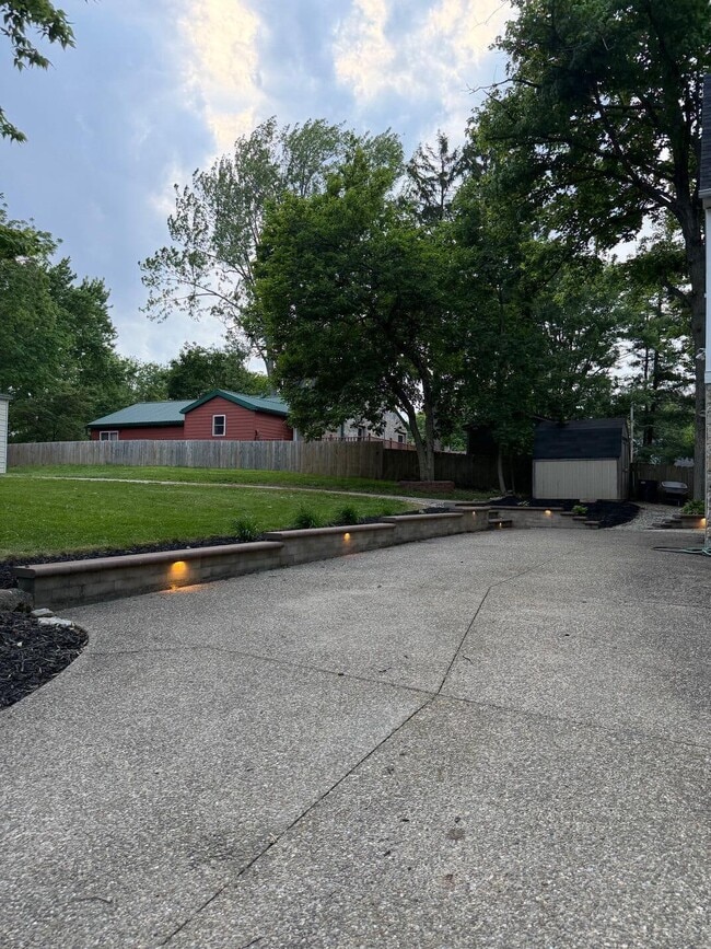 Photo - 132 E Muskingum Dr