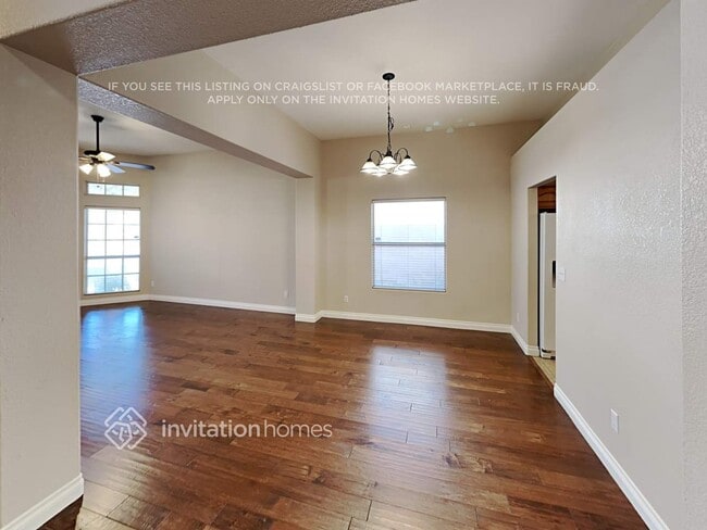 182 Raton Dr